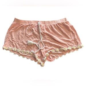 PJ Couture Pajama Shorts Pink w/ White Daisies Size Medium